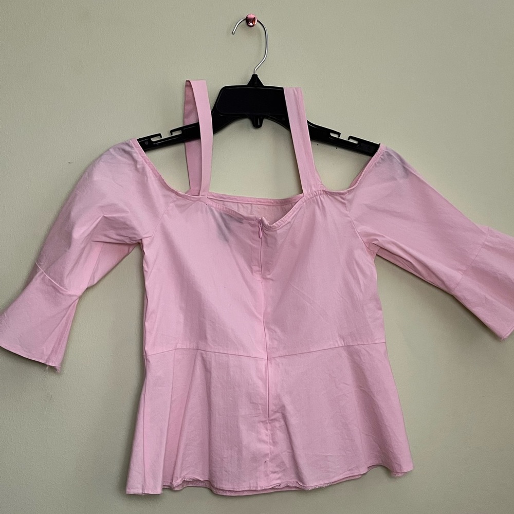 Forever 22 women’s pink tank top ruffle shirt